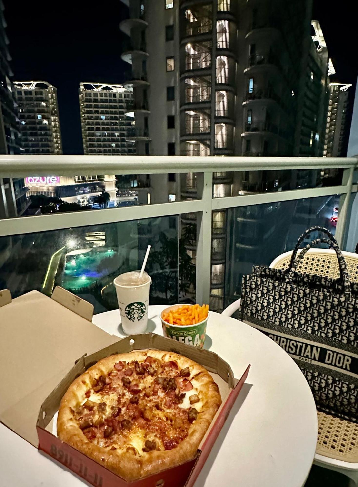 Azure Beach Club Taguig Ngoại thất bức ảnh